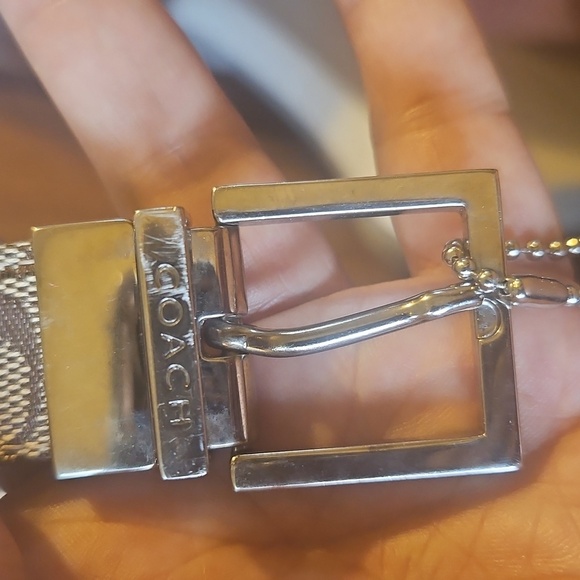 Coach Signature Leather Belt - Picture 8 of 8